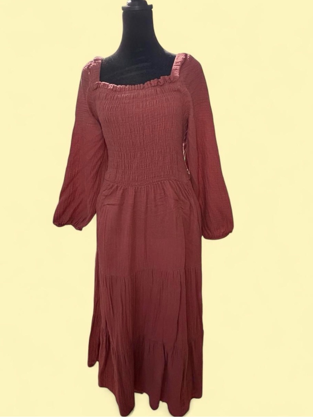 (818–8) Beach Lunch Lounge Rose Mauve Smocked Tiered Midi Dress Size Large